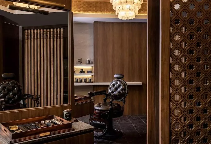 استراحتگاه Mandapa, A Ritz Carlton Reserve