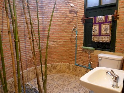 Ayutthaya Bouchic Hostel