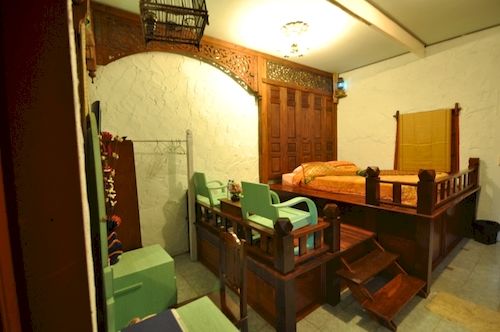 Ayutthaya Bouchic Hostel