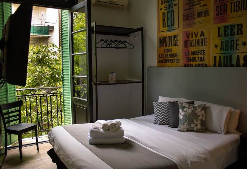 تختخواب و صبحانه Art Factory Soho