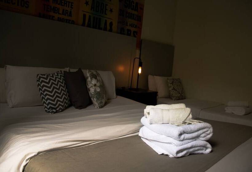 تختخواب و صبحانه Art Factory Soho