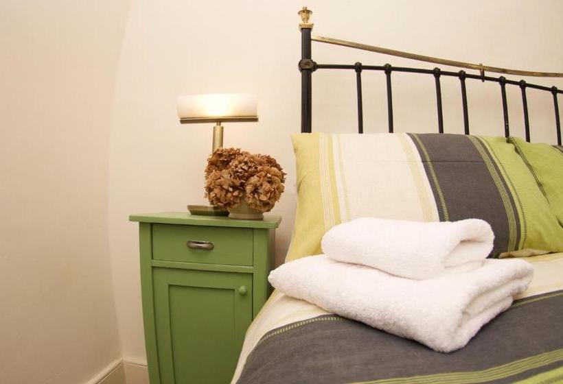 住宿加早餐  Linden Guest House