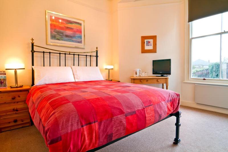 住宿加早餐  Linden Guest House