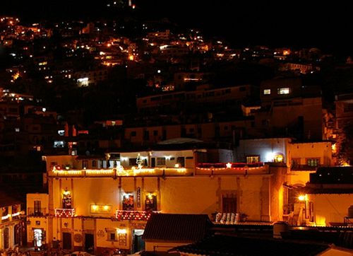 ホテル Casa Grande De Taxco