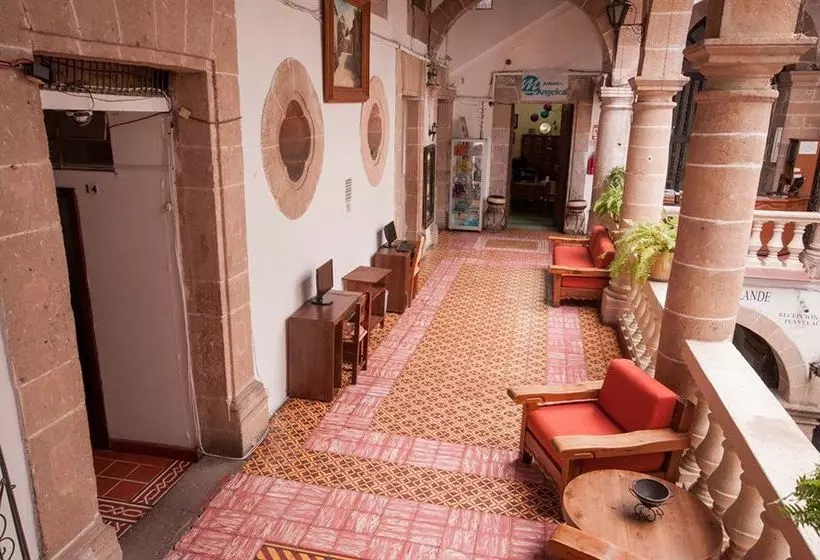 ホテル Casa Grande De Taxco