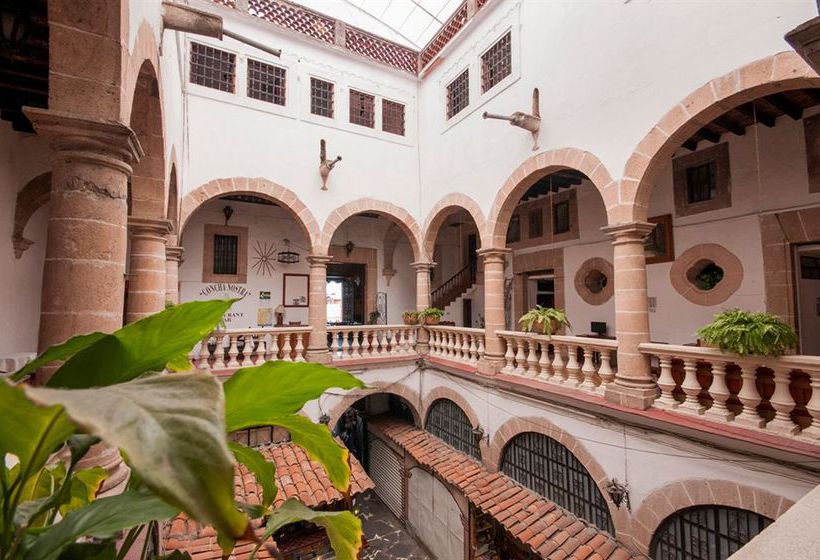 ホテル Casa Grande De Taxco