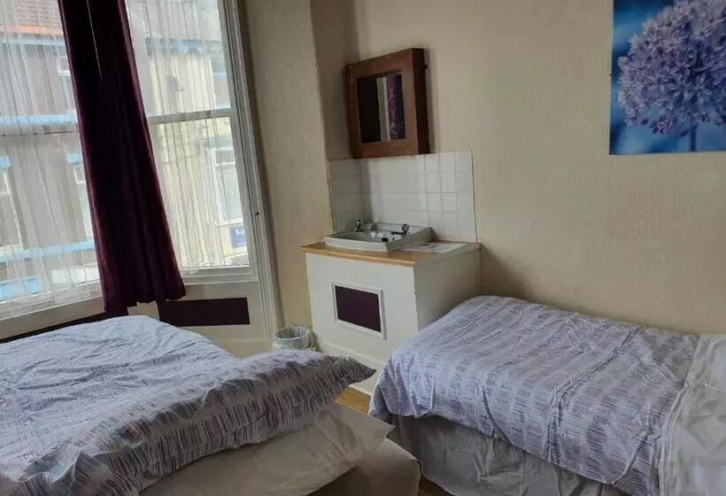 Foxhall Village Guest House