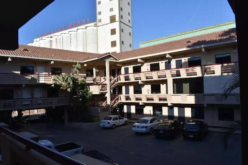 호텔 Frontiere Tijuana