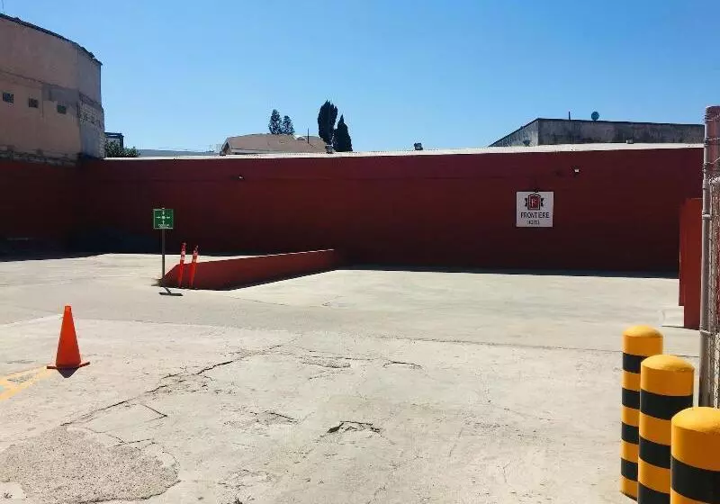 호텔 Frontiere Tijuana