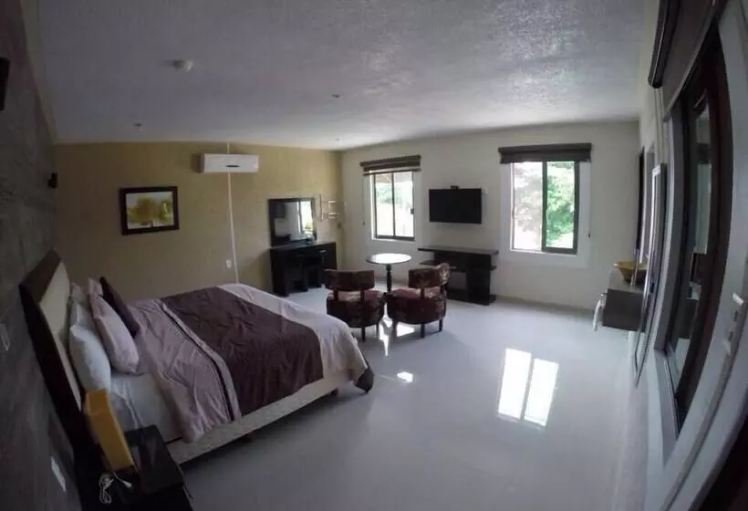 호텔 Los Cedros Uayamon