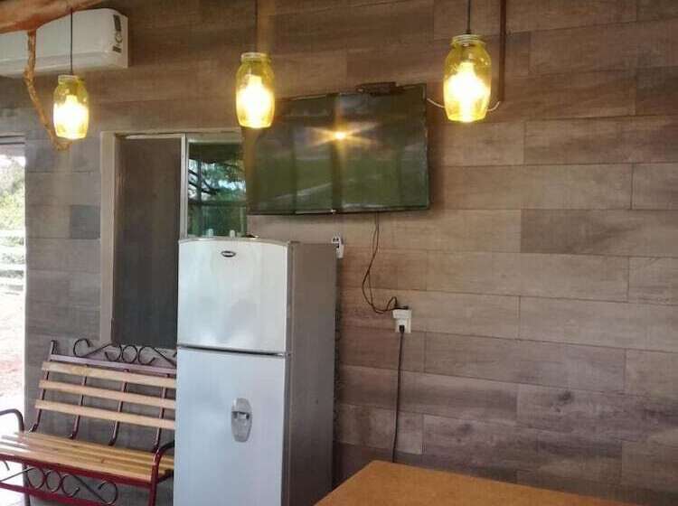 בית מלון כפרי Los Cedros Uayamon