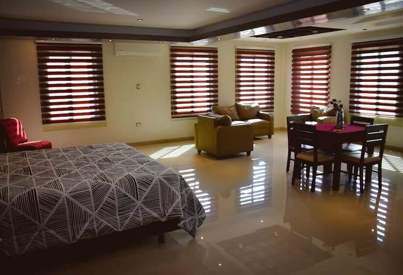 בית מלון כפרי Los Cedros Uayamon