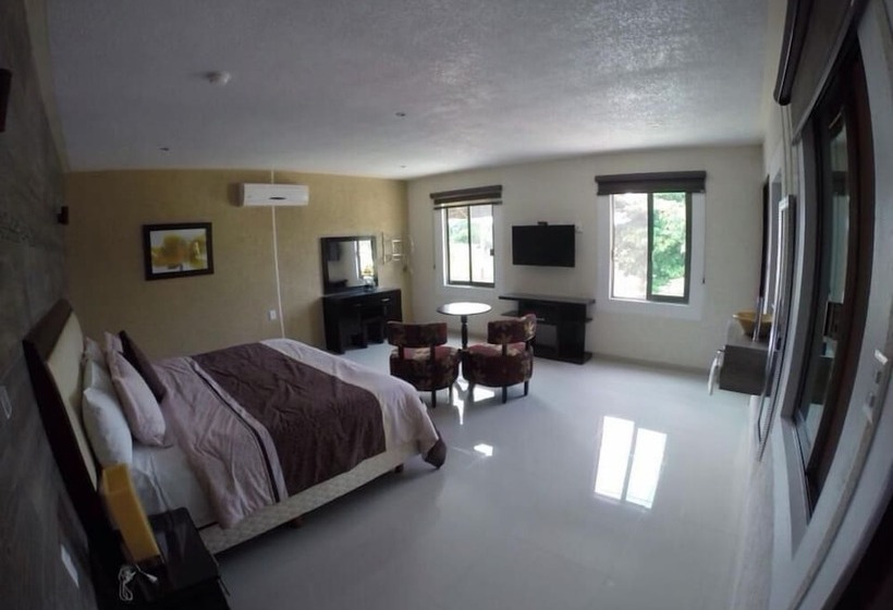 בית מלון כפרי Los Cedros Uayamon