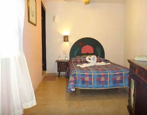 هتل Isabel Campeche