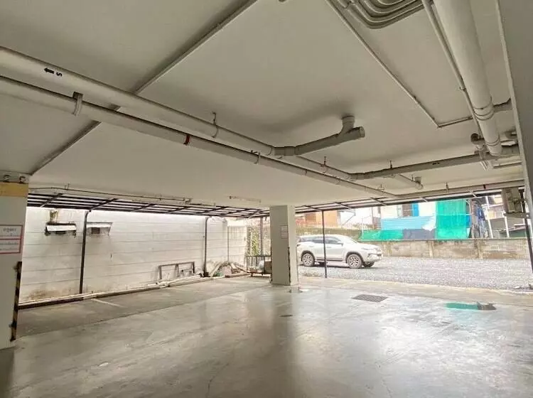 ホテル Pannapat Place