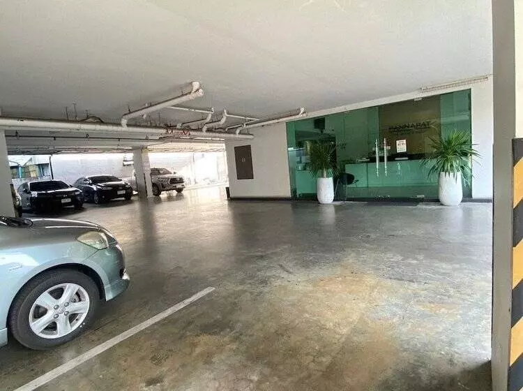 ホテル Pannapat Place