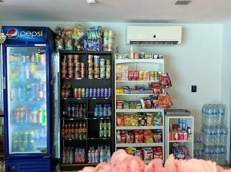 ホテル Pannapat Place