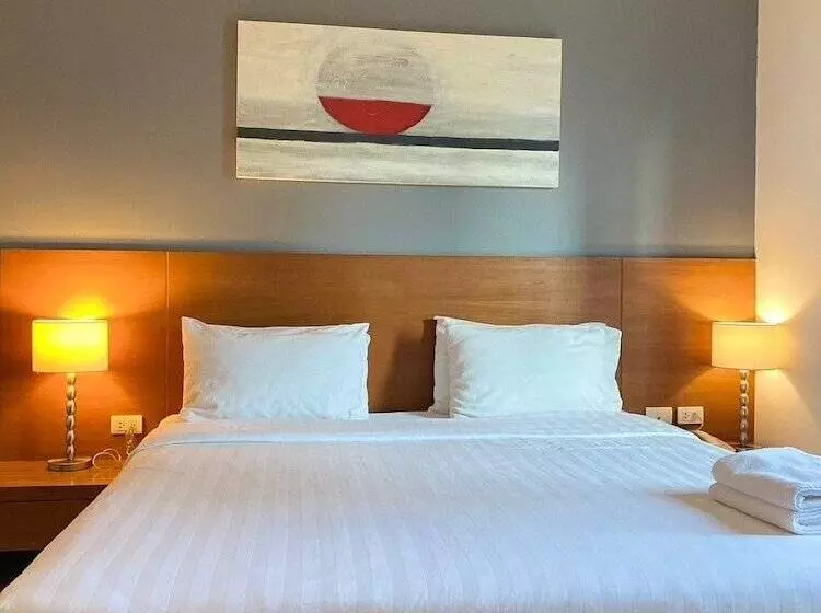 ホテル Pannapat Place