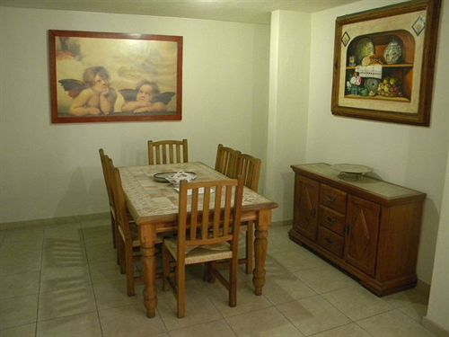 ホテル Suites Moctezuma