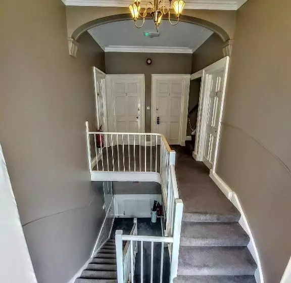 Hotelli The Seale Arms