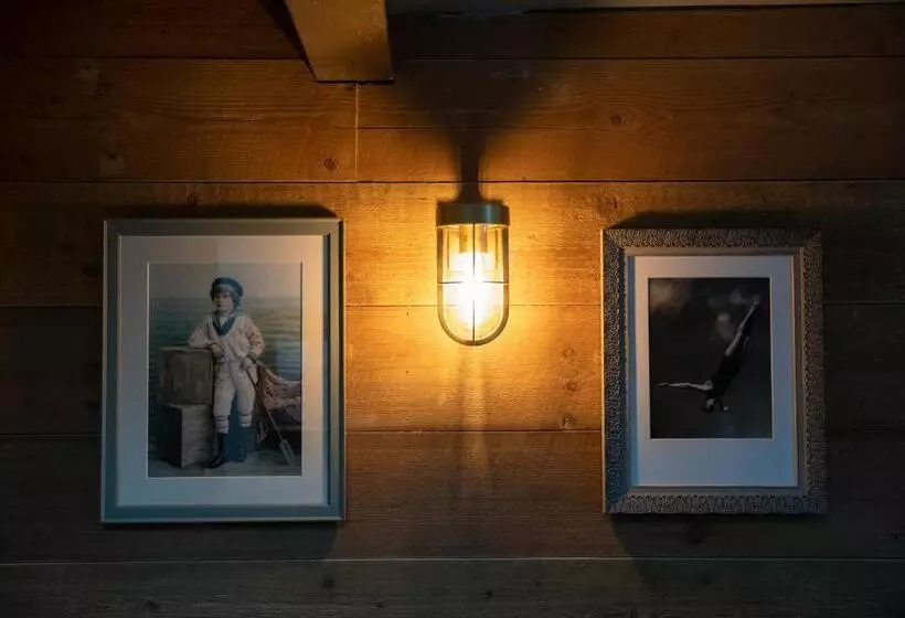 Hotelli The Seale Arms