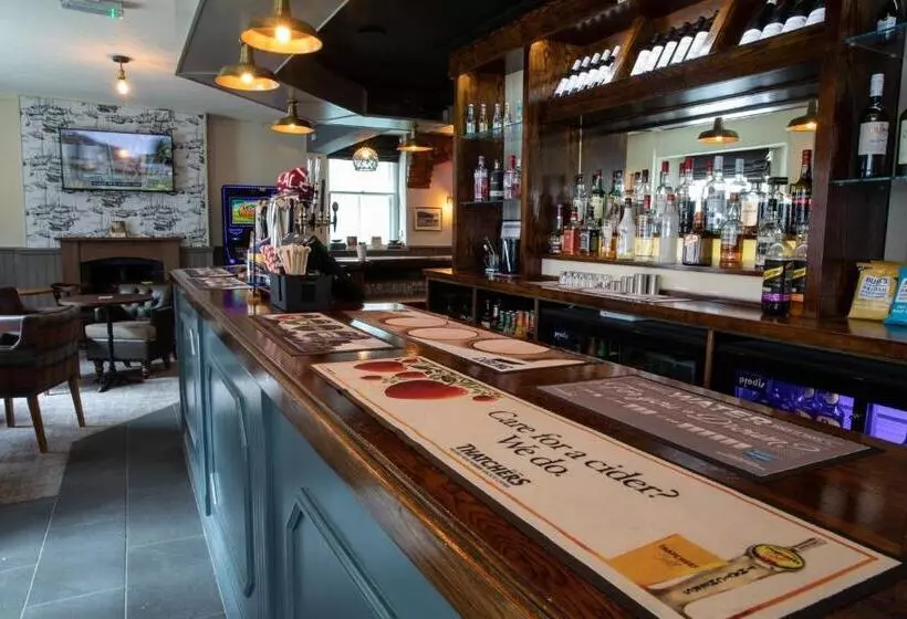 Hotelli The Seale Arms