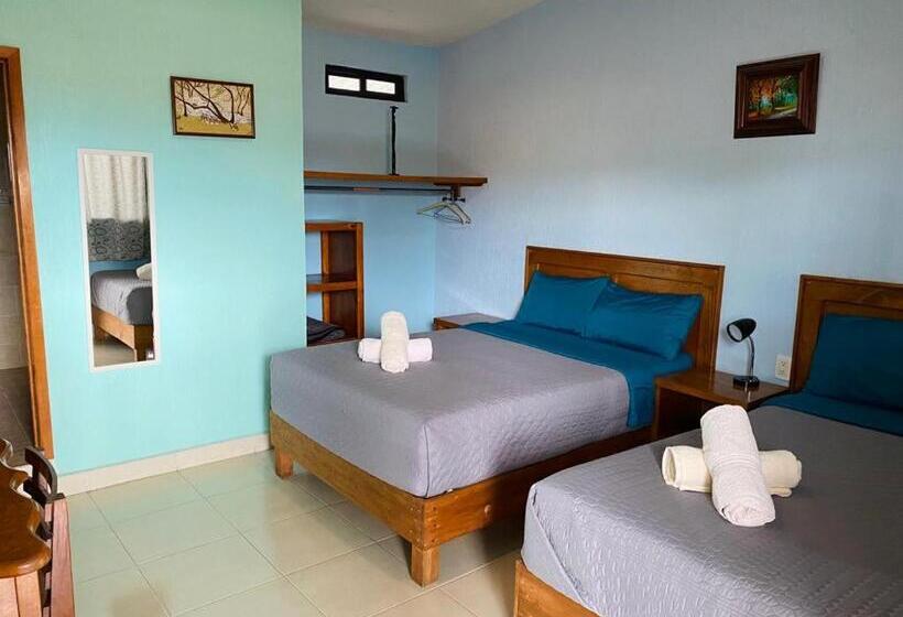 בית מלון כפרי Tres Flores