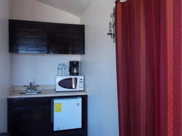 Paraiso Motel & Villas