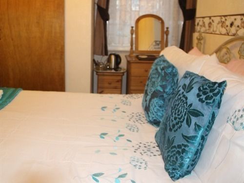 Пансион The Douglas Guest House