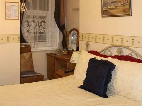 Пансион The Douglas Guest House