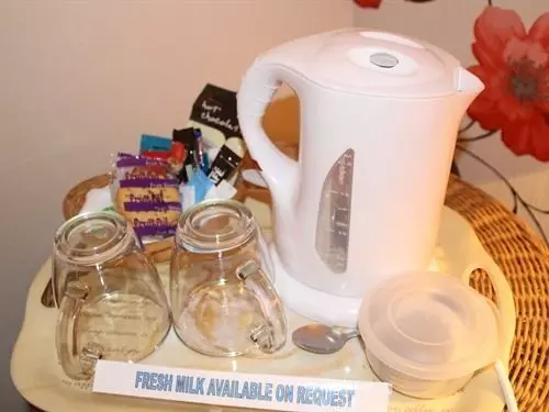 Пансион The Douglas Guest House