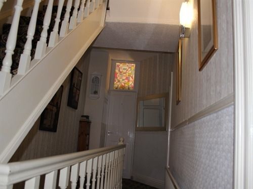 Пансион The Douglas Guest House