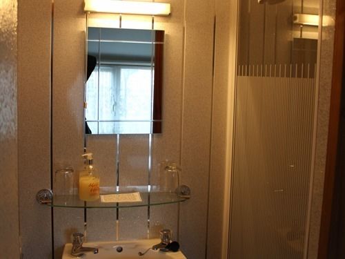 Пансион The Douglas Guest House