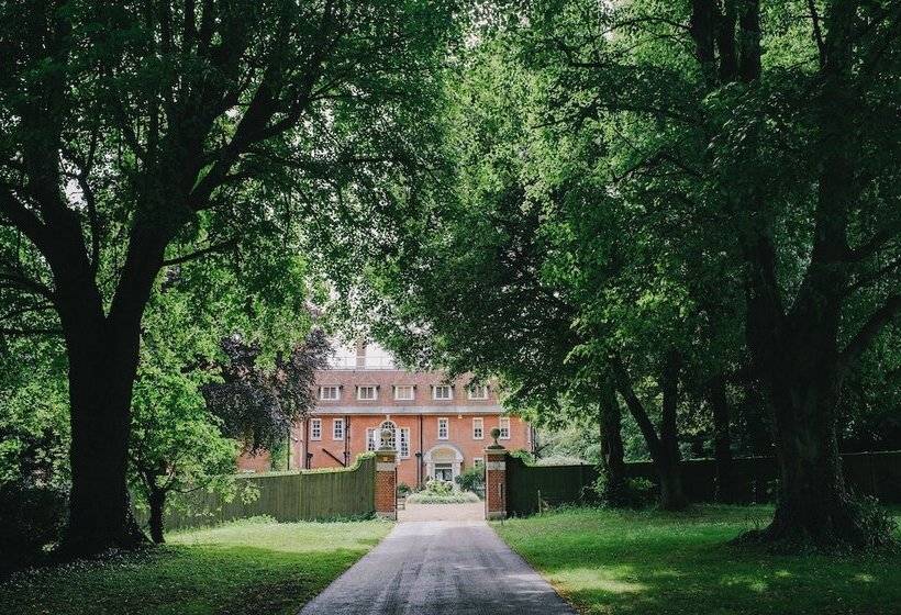 بنسيون Saltcote Place