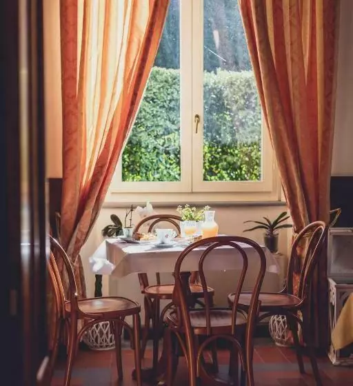 Hotelli Albergo Ristorante Pasqui