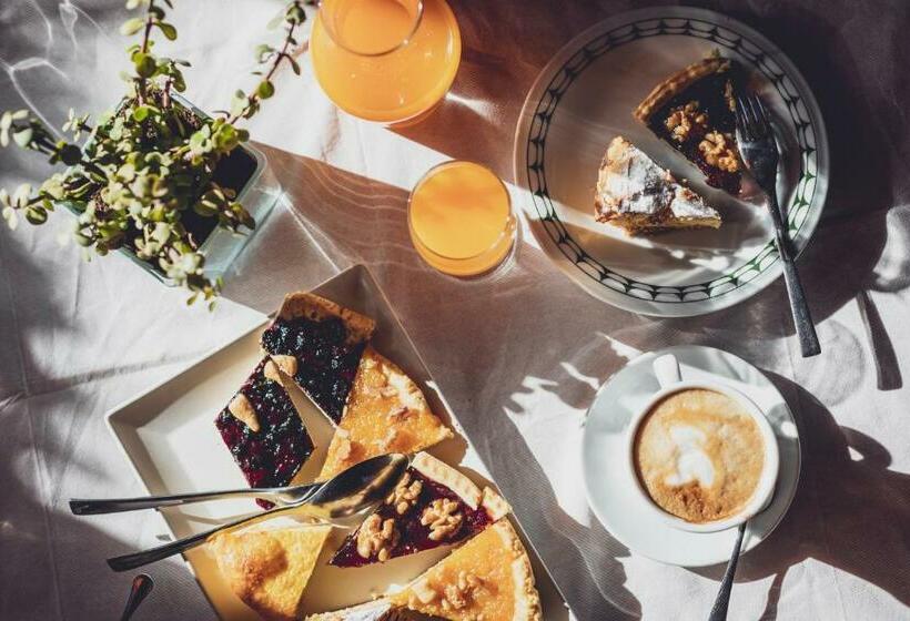 فندق Albergo Ristorante Pasqui