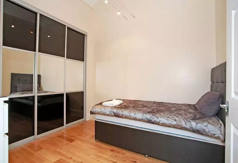 Aspect Apartments City Centre