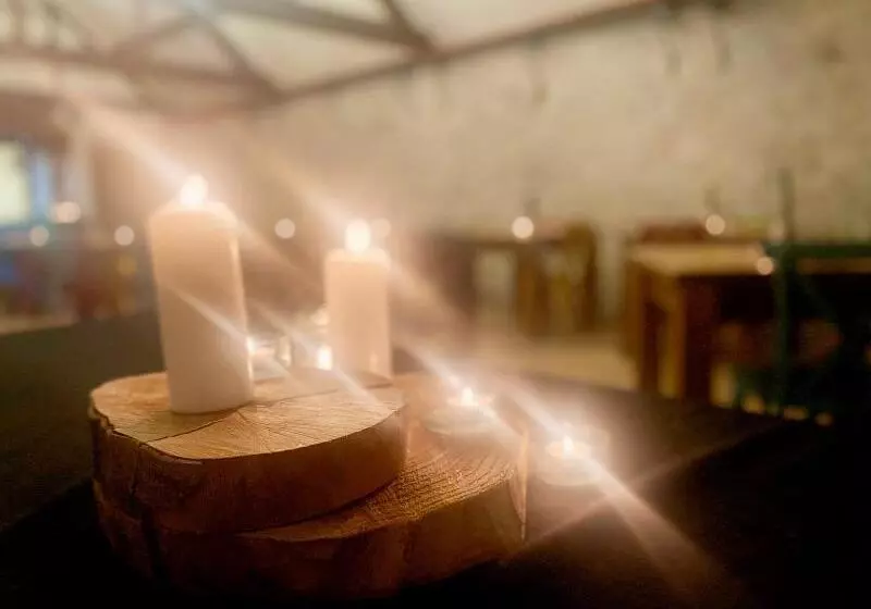 مبيت وإفطار Kingston Country Courtyard