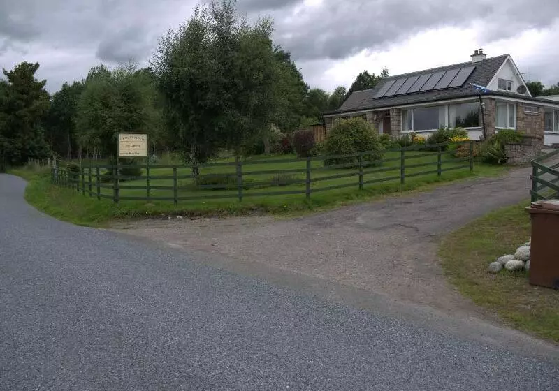 Bed and Breakfast Ornum House