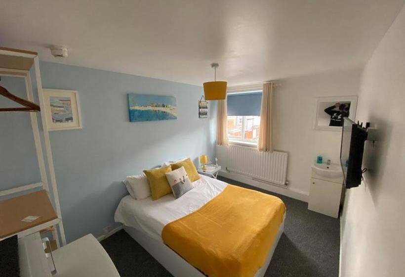 تختخواب و صبحانه The Chedburgh Guest House