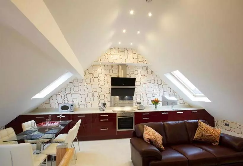 Mode Breck Apartments