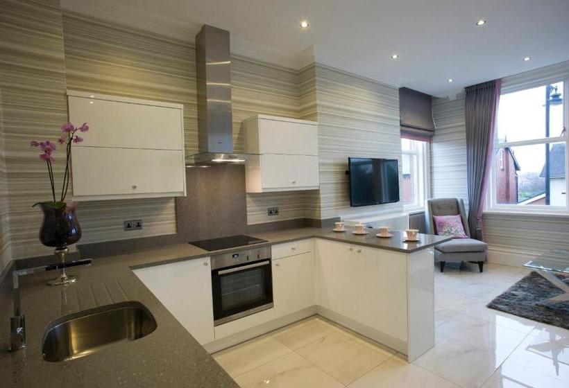 Mode Breck Apartments