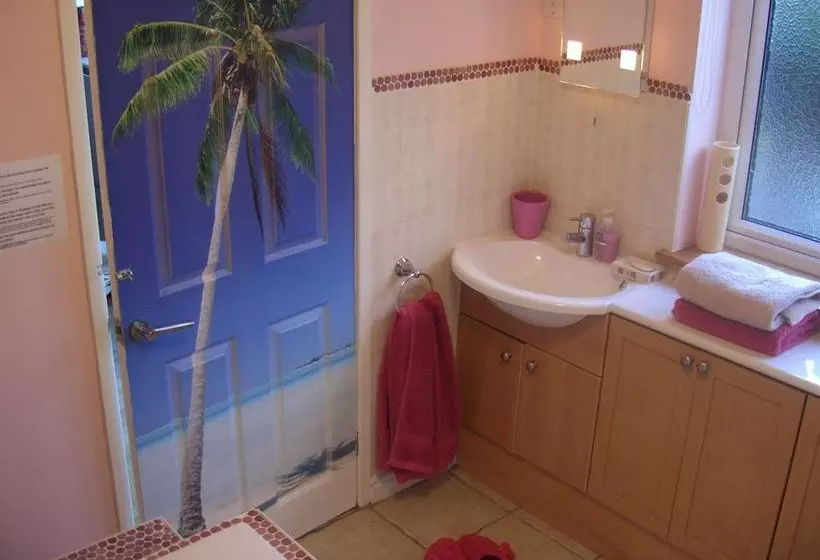 Dean Valley Panorama Bed And Breakfast