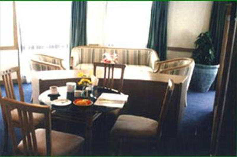 Hotel Agas Internasional Solo