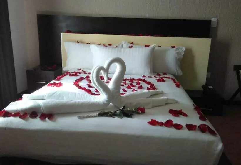 Hotel Cancalli Business & Suites