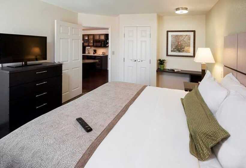 Отель Candlewood Suites Casper, An Ihg