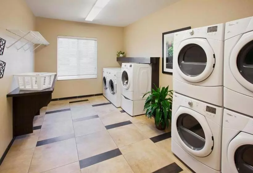 בית מלון כפרי Candlewood Suites Cotulla, An Ihg