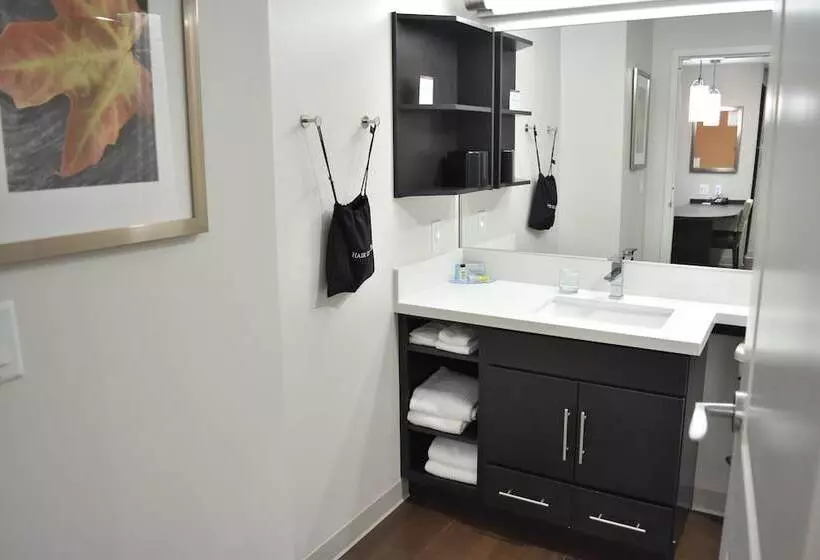 호텔 Candlewood Suites Independence, An Ihg