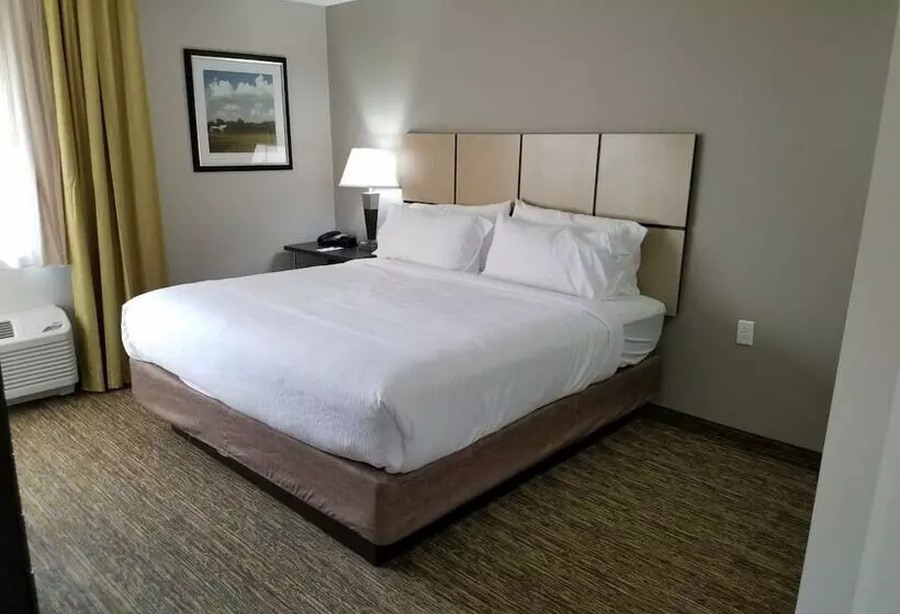 호텔 Candlewood Suites Independence, An Ihg