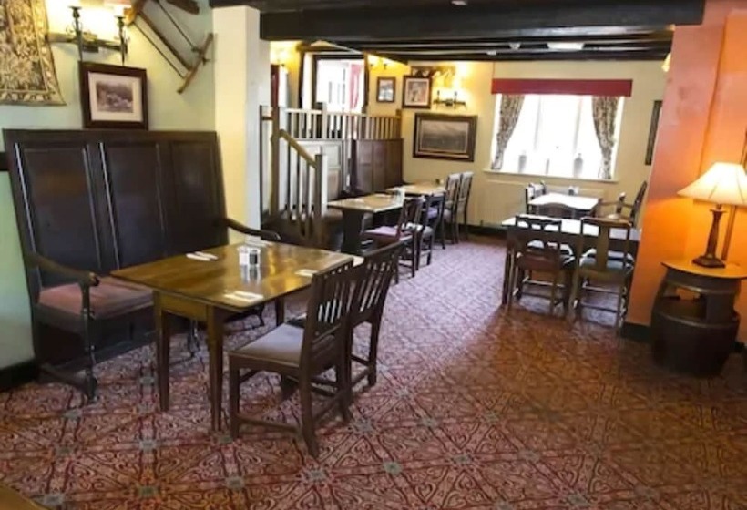 ホテル High Corner Inn